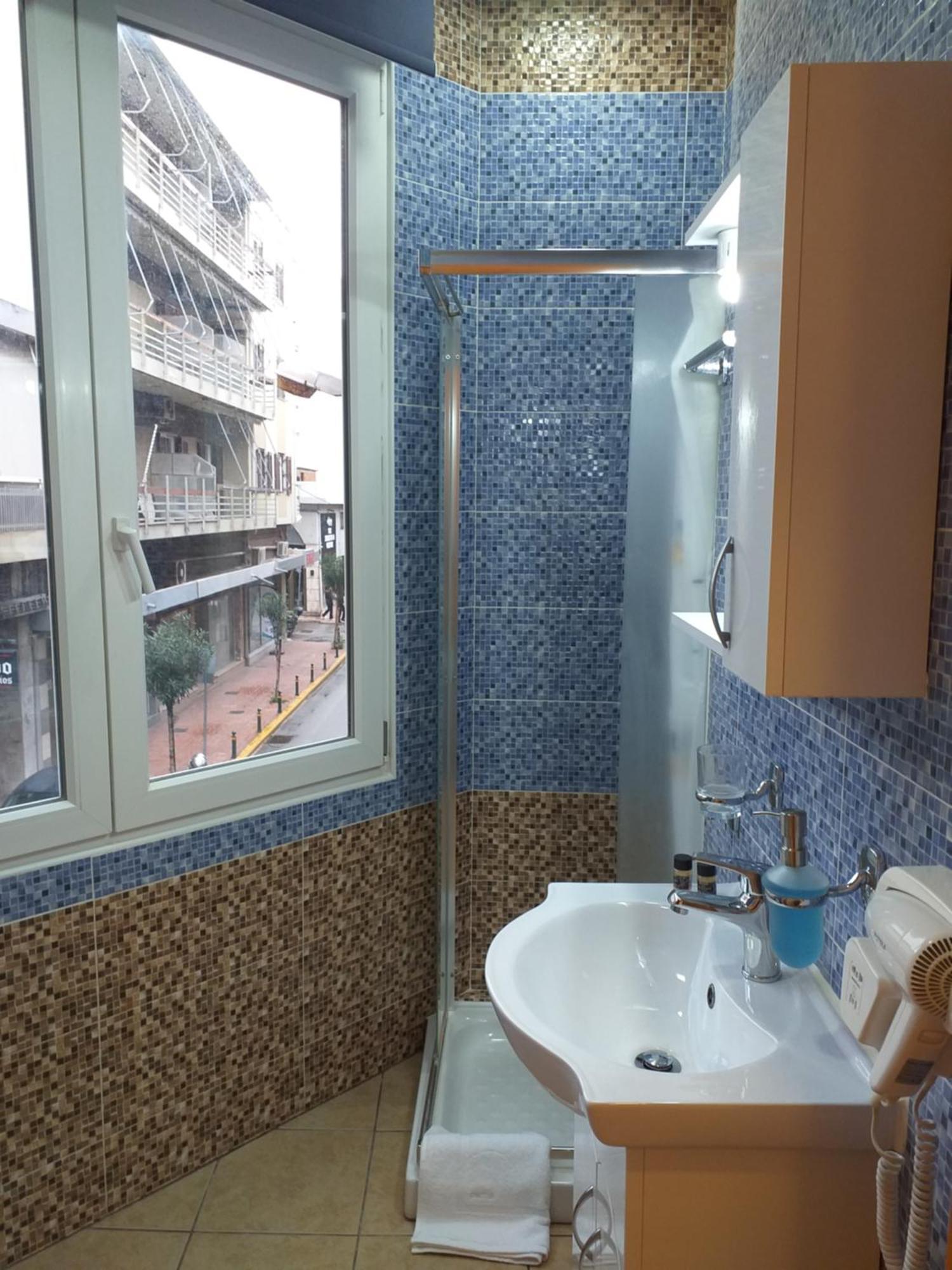 Cityzen Rooms Chios Bagian luar foto