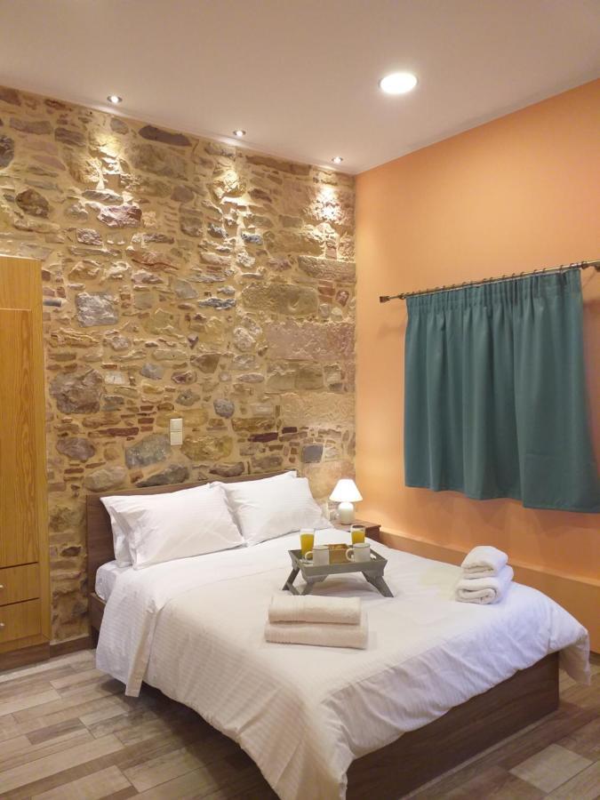 Cityzen Rooms Chios Bagian luar foto